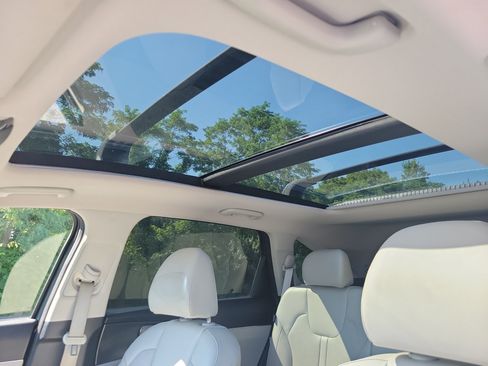 Used 2024 Kia Sorento S w/ Panoramic Sunroof Package AWD/4WD image 28