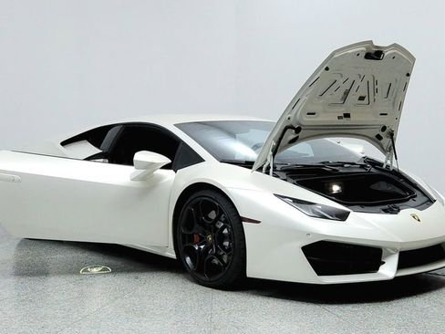 Used 2018 Lamborghini Huracan LP 580-2 image 12