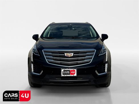 Used 2019 Cadillac XT5 Premium Luxury image 2