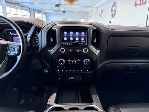 Certified 2023 GMC Sierra 3500 Denali w/ Technology Package image 18