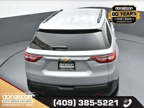 Used 2021 Chevrolet Traverse LT FWD image 23