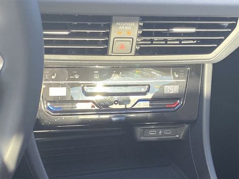 New 2026 Volkswagen Jetta SE image 24