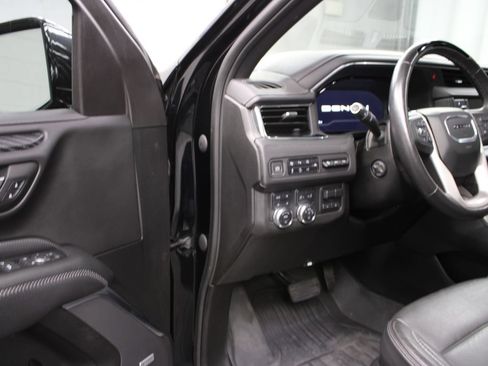 Used 2023 GMC Yukon XL Denali w/ Denali Reserve Package AWD/4WD image 64
