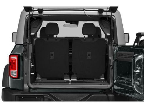 Used 2023 Ford Bronco Outer Banks w/ Sasquatch Package image 11