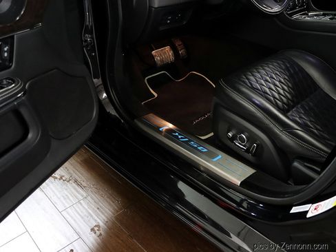 Used 2019 Jaguar XJ L Portfolio image 30