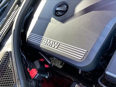 Used 2025 BMW 230i xDrive Coupe w/ Convenience Package image 17