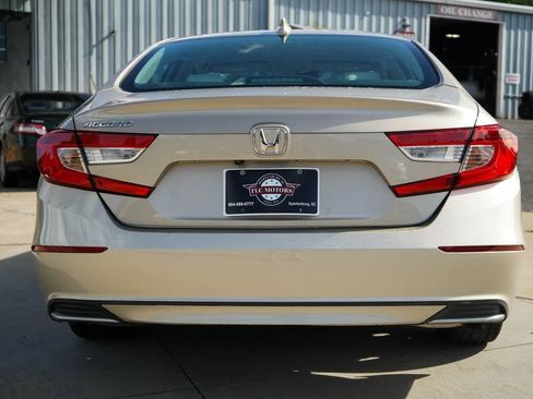 Used 2019 Honda Accord LX image 19