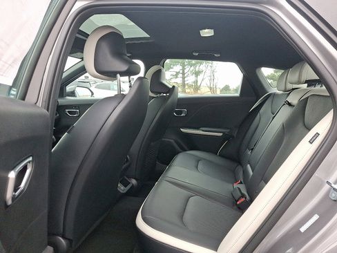 New 2025 Kia K4 GT-Line Turbo image 6