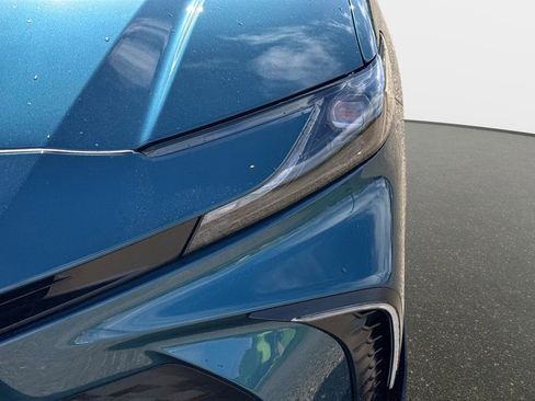 New 2026 Toyota Camry SE image 9