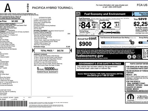Used 2018 Chrysler Pacifica Touring-L image 4