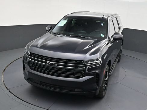 Used 2023 Chevrolet Tahoe RST w/ Luxury Package AWD/4WD image 16