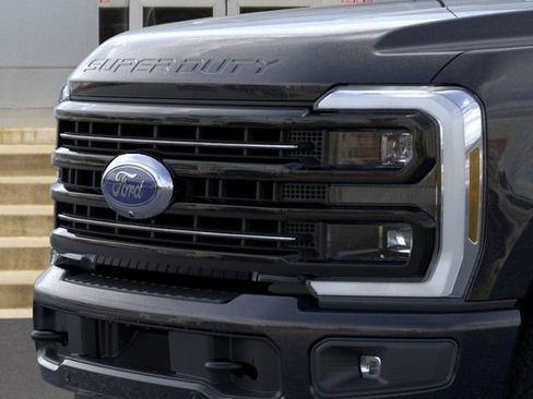 New 2026 Ford F250 Platinum AWD/4WD image 17