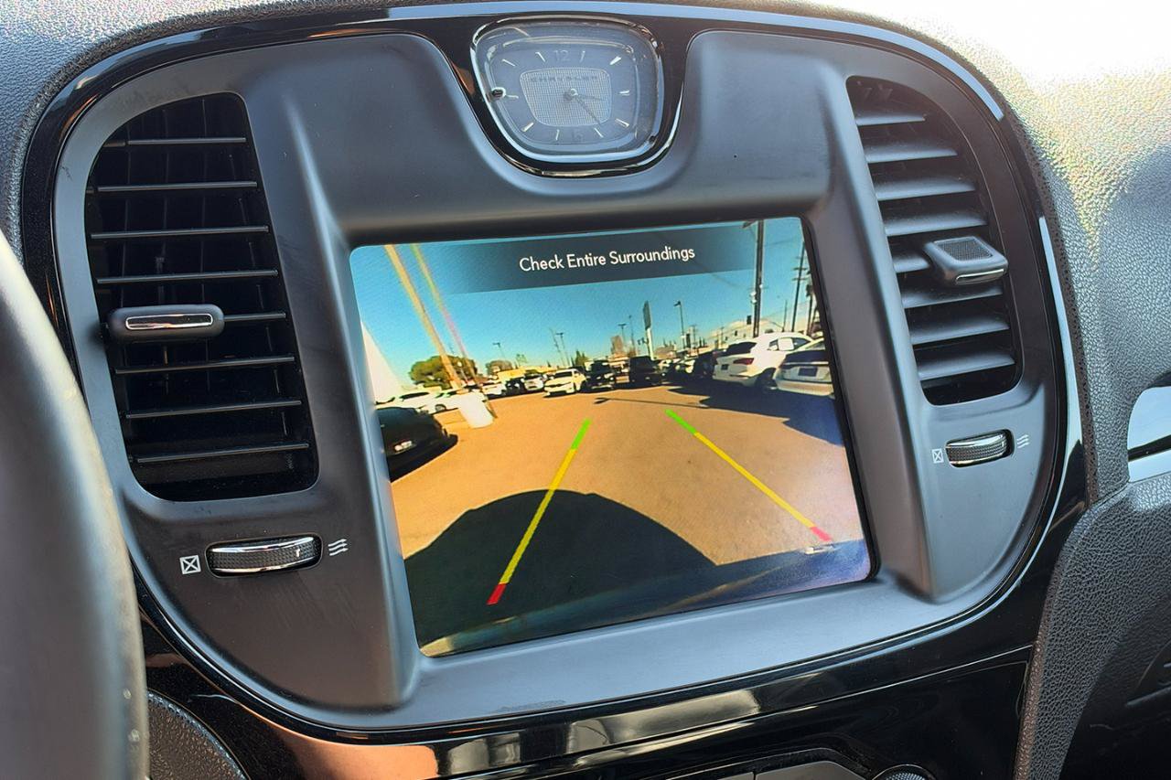 Used 2022 Chrysler 300 S RWD image 14