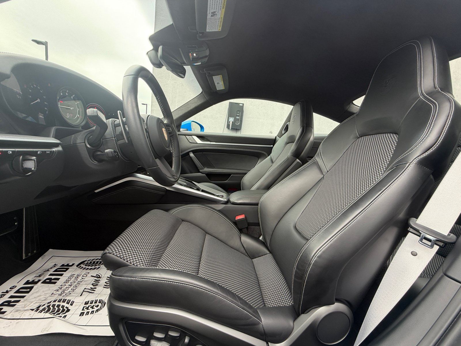 Certified 2022 Porsche 911 Turbo AWD/4WD image 5
