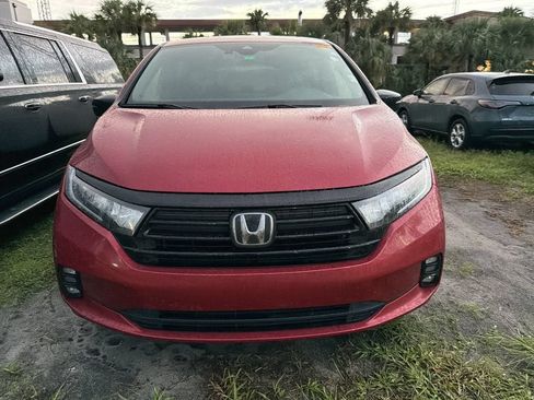 Used 2023 Honda Odyssey Sport image 6