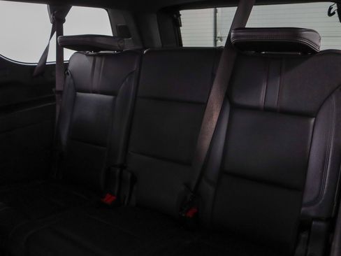 Used 2024 Chevrolet Suburban RST w/ Luxury Package AWD/4WD image 30