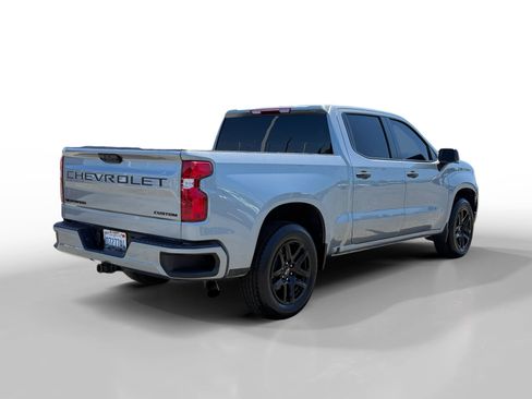 Used 2024 Chevrolet Silverado 1500 Custom w/ Dark Appearance Package RWD image 5