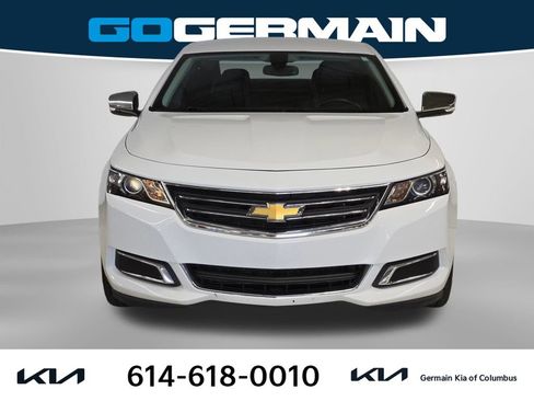 Used 2015 Chevrolet Impala LT w/ Convenience Package FWD image 2