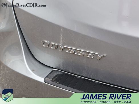 Used 2025 Honda Odyssey EX-L image 19