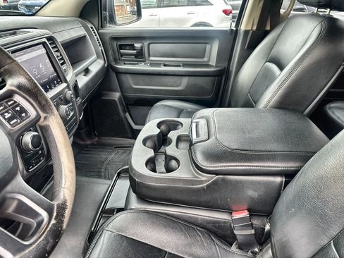 Used 2017 RAM 1500 Express w/ Express Value Package image 21