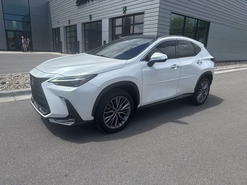 Used 2023 Lexus NX 350 AWD w/ Vision Package image 4