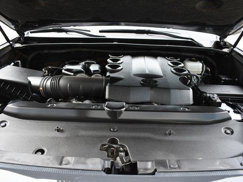 Certified 2024 Toyota 4Runner SR5 image 30