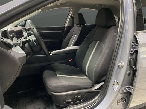 Certified 2025 Hyundai Sonata SEL image 4