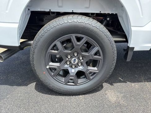 New 2026 Ford F150 STX w/ Equipment Group 200A AWD/4WD image 17