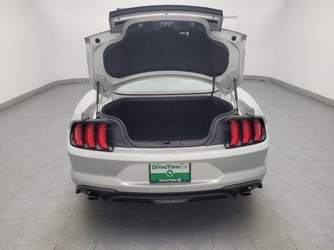 Used 2018 Ford Mustang Coupe RWD image 29