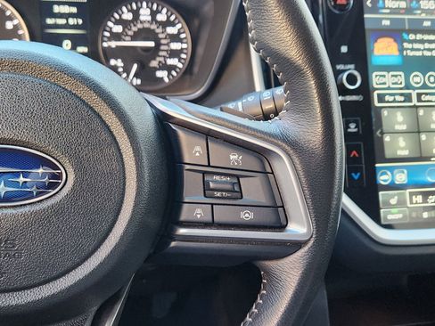 Used 2024 Subaru Ascent Premium w/ Convenience Package image 34