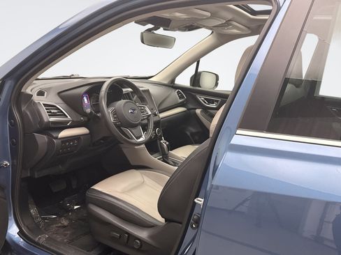 Used 2022 Subaru Forester Limited image 10