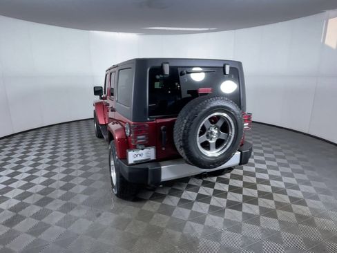 Used 2012 Jeep Wrangler Unlimited Sahara w/ Connectivity Group image 7