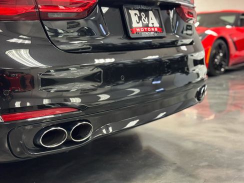 Used 2018 BMW ALPINA B7 xDrive AWD/4WD image 36