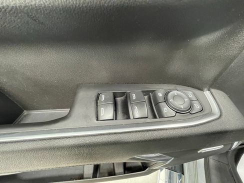 Used 2023 GMC Sierra 1500 SLT w/ SLT Premium Package AWD/4WD image 16