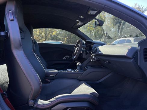 Used 2023 Audi R8 V10 GT image 15