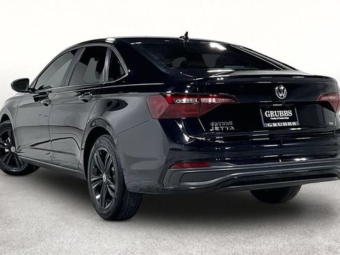 Used 2023 Volkswagen Jetta SE FWD image 15