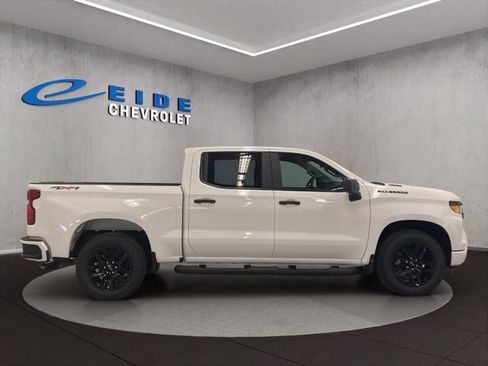 New 2026 Chevrolet Silverado 1500 Custom w/ Turbomax Blackout Package AWD/4WD image 8