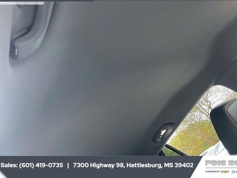 Used 2023 GMC Terrain AT4 image 16