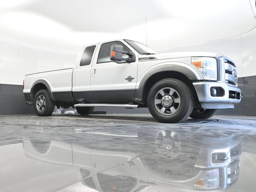 Used 2011 Ford F250 Lariat w/ Lariat Interior Pkg RWD image 28