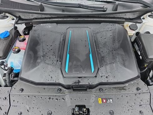 Certified 2023 Hyundai Ioniq 5 SE image 41