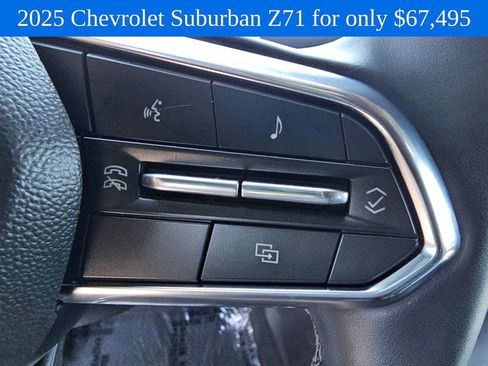 Used 2025 Chevrolet Suburban Z71 AWD/4WD image 22