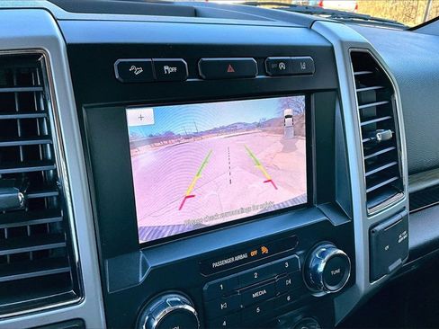 Used 2020 Ford F150 Lariat image 15