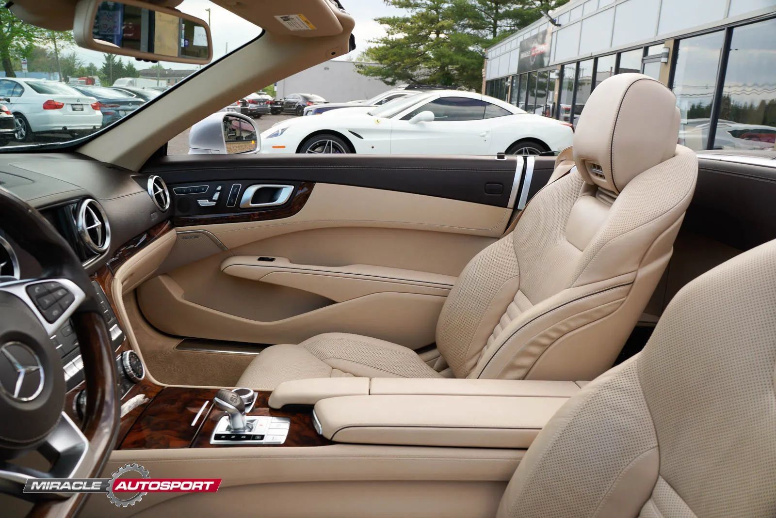 Used 2017 Mercedes-Benz SL 550 image 20
