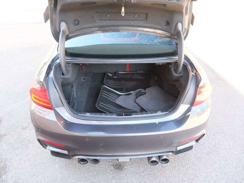 Used 2016 BMW M4 Coupe image 10