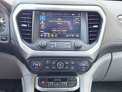 Used 2021 GMC Acadia SLE image 22