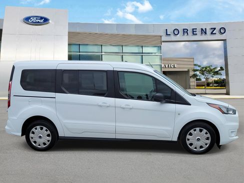 Used 2023 Ford Transit Connect XLT FWD image 4
