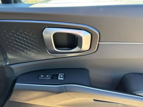 New 2026 Kia Sorento S w/ S Panoramic Sunroof Package FWD image 19