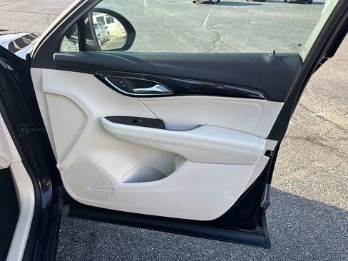 Used 2022 Buick Envision Preferred image 41