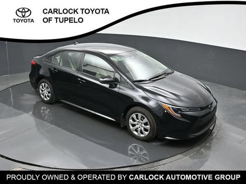 Used 2026 Toyota Corolla LE FWD image 34