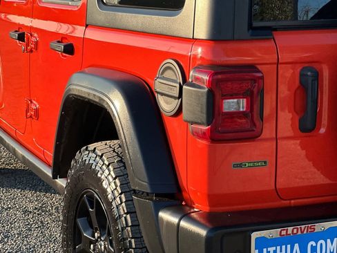 Used 2020 Jeep Wrangler Unlimited Sport image 34